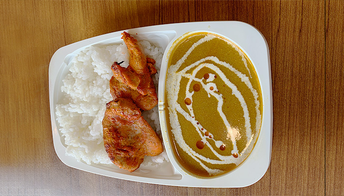 カレー・ナン・タンドリー料理のAランチ弁当(刈谷)